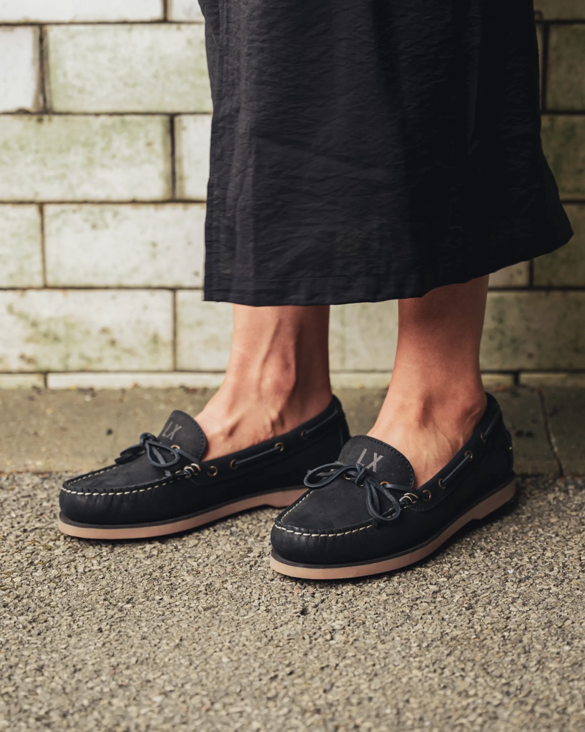 LYTHAM / BLACK GRAINED - Image 3