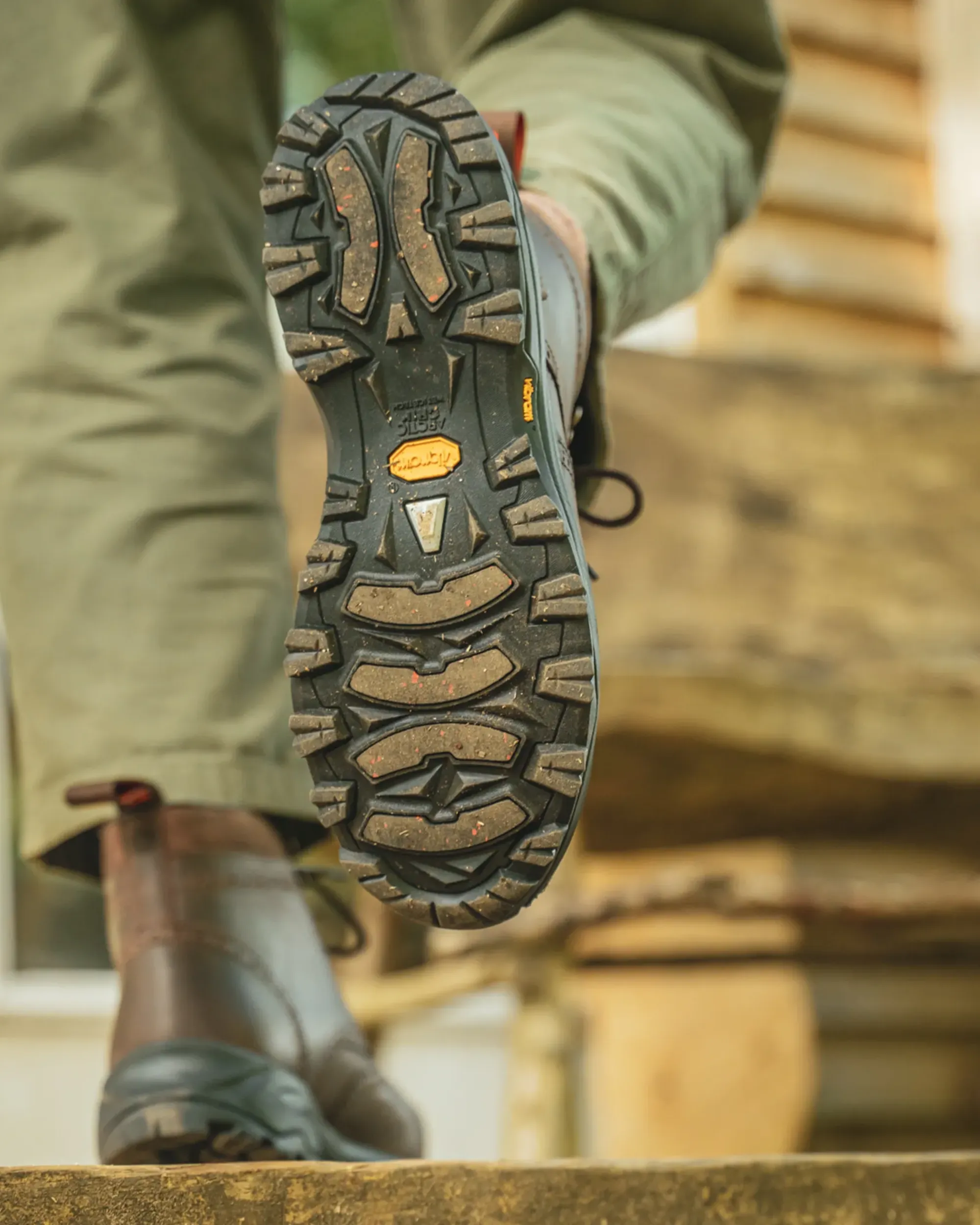 PENDLE // BROWN DISTRESSED - Image 5